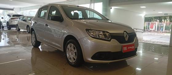 RENAULT SANDERO 1.0 AUTHENTIQUE 16V FLEX 4P MANUAL RENAULT SANDERO 1.0 AUTHENTIQUE 16V FLEX 4P MANUAL